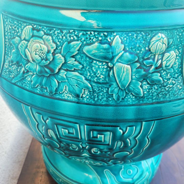 Bretby, large Japanese-style ceramic planter, late 19th century