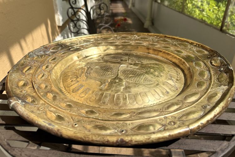Important Offering Plate with Tree of Life Decor - late 16th century