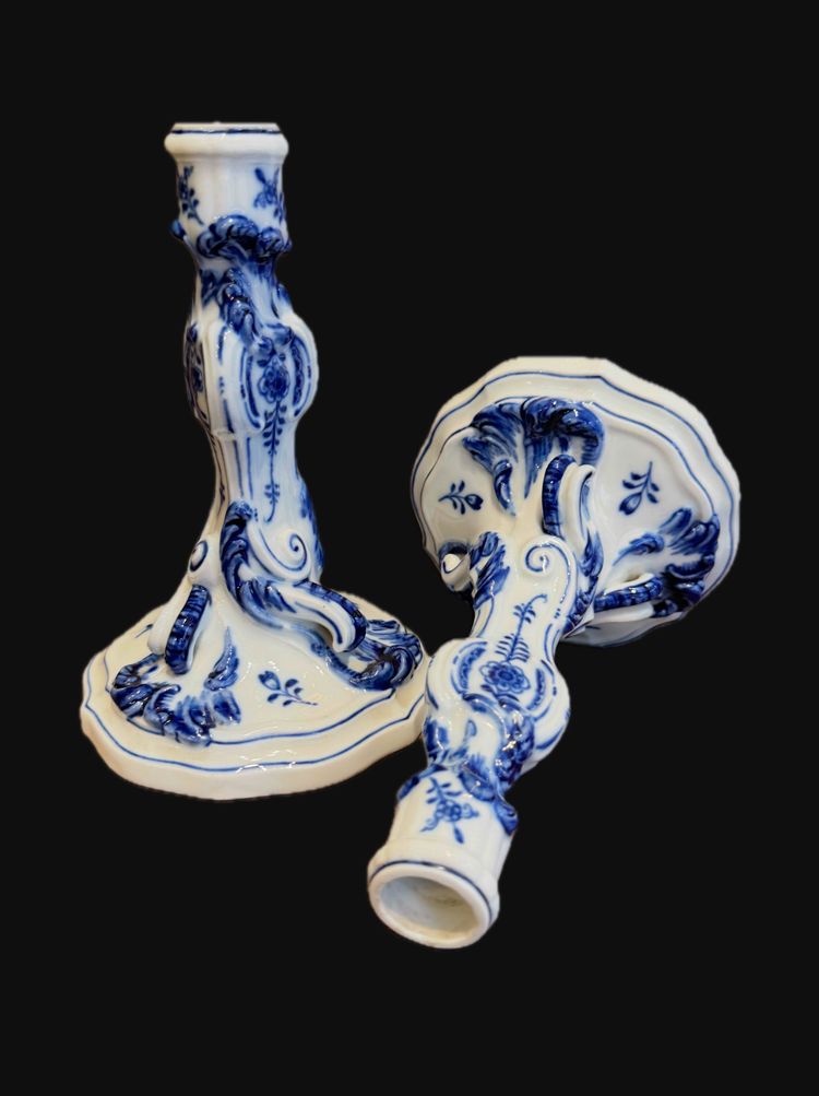 Pair of Meissen porcelain candlesticks - Onion