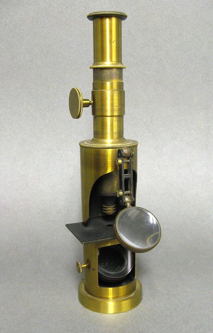 Microscope Ancien. Instrument Optique du XIXe Siècle. 