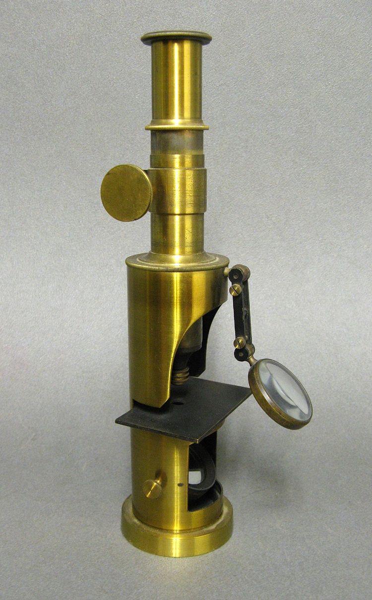 Microscope Ancien. Instrument Optique du XIXe Siècle. 
