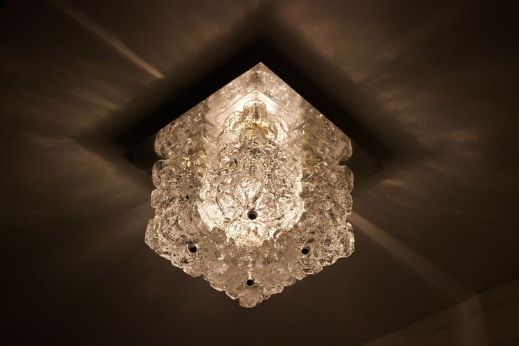 Ice Glass 4 Globe Ceiling Light