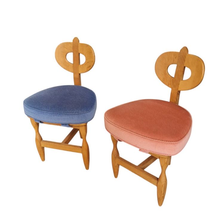 Guillerme et Chambron, rarissima coppia di sedie treppiede, Edition Votre Maison circa 1960