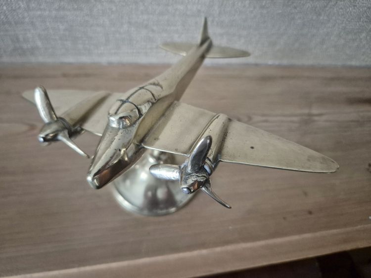 Avion en bronze modèle "Mosquito" vers 1940