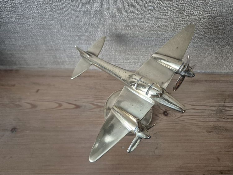 Avion en bronze modèle "Mosquito" vers 1940