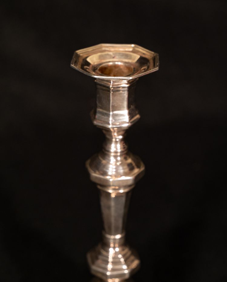 Pair of Louis XIV style silver-plated candlesticks / torches