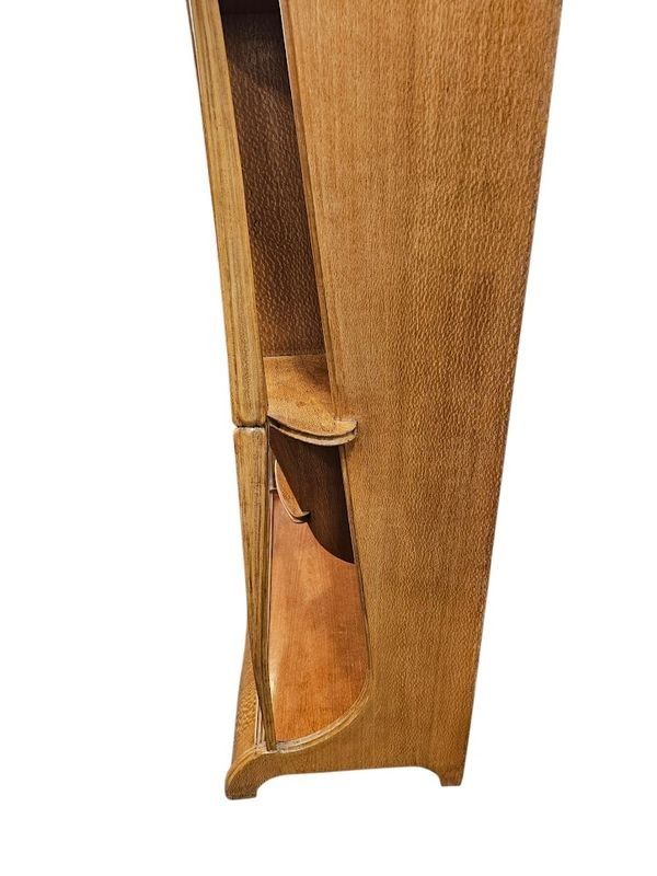 Louis Majorelle "Aux Capucines" Art Nouveau display case
