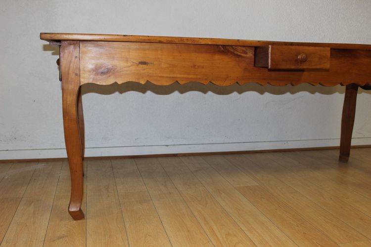 Table de ferme de style Louis XV en Merisier XIX
