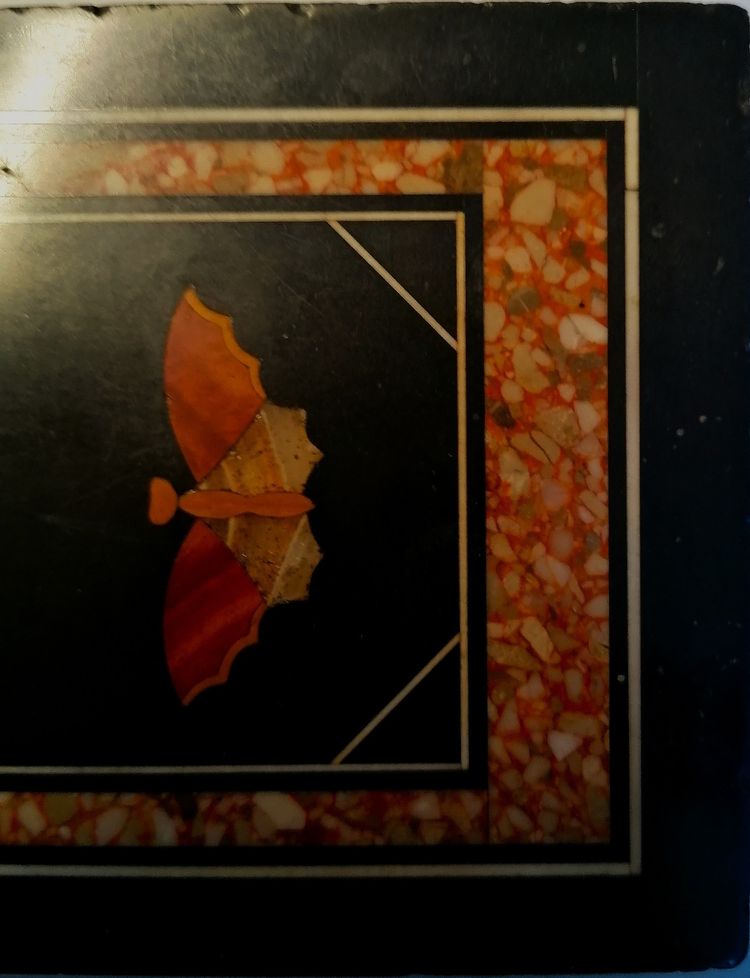 MARQUETERIE DE MARBRES - ITALIE - XIXEME SIECLE -