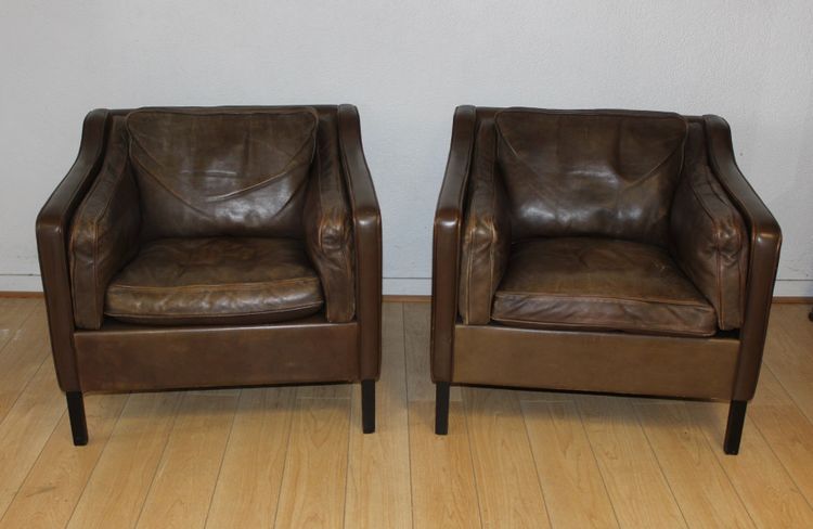 Paire de fauteuils en cuir par Borge Mogensen vers 1970