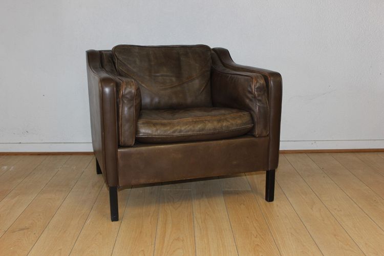 Paire de fauteuils en cuir par Borge Mogensen vers 1970