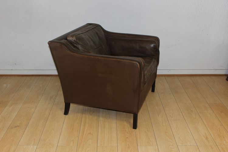 Paire de fauteuils en cuir par Borge Mogensen vers 1970