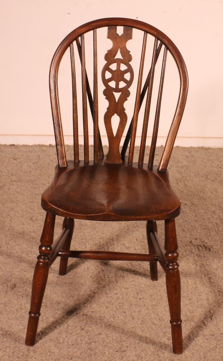 Série De 6 Chaises Windsor Wheelback Du 19° Siècle