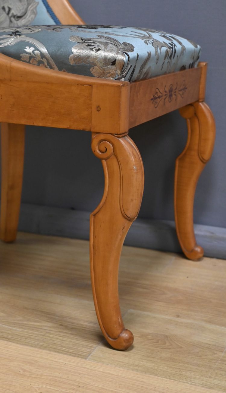 Gondola chair in cherry and bird's-eye maple, Charles X style - Mid-20th century