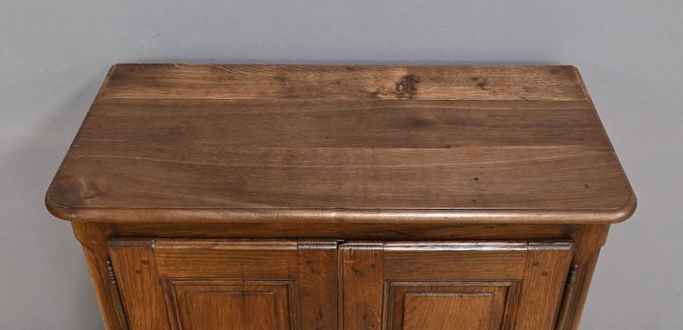 Solid oak sideboard, Louis XV style - Mid-19th century