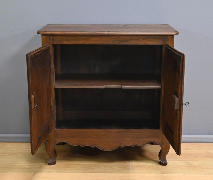Solid oak sideboard, Louis XV style - Mid-19th century