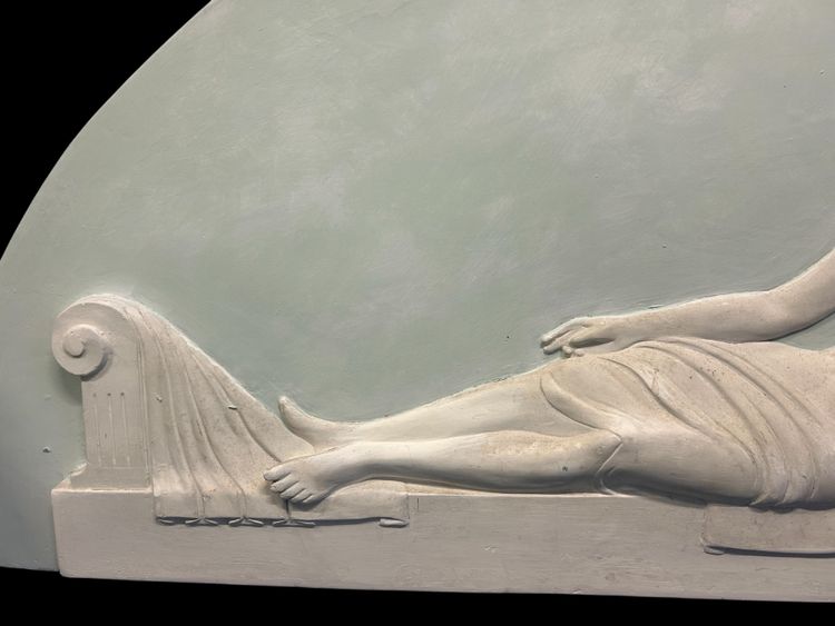 Coppia di grandi pannelli decorativi in gesso Art Déco - parte superiore della porta H 62 x L 126 cm