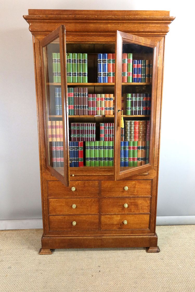 Bücherregal aus Eiche 19. Jahrhundert