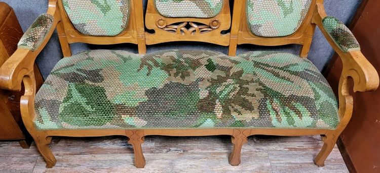 In the spirit of Alfonce Mucha's shapes: rare Art Nouveau bench seat, circa 1900