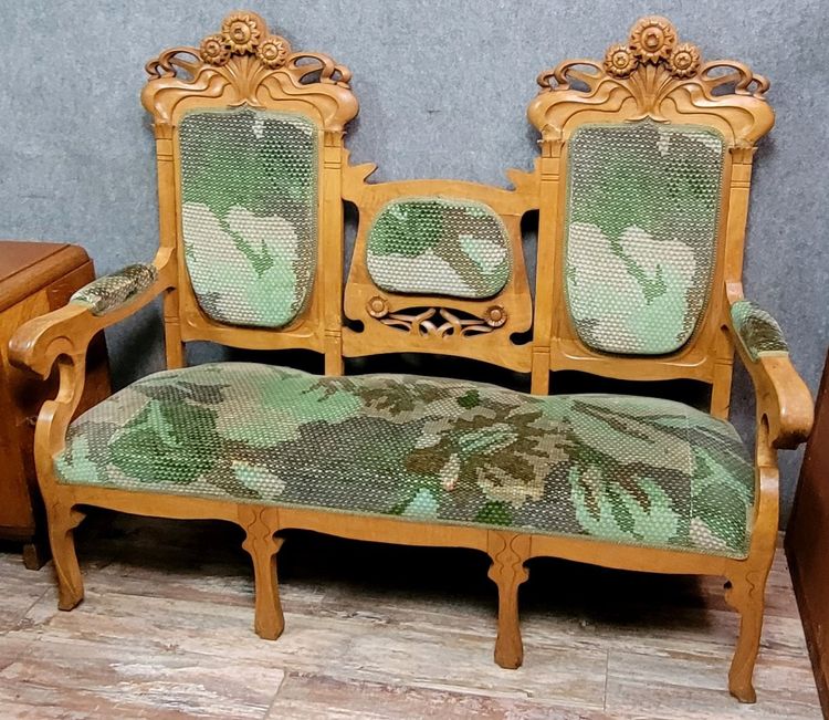 In the spirit of Alfonce Mucha's shapes: rare Art Nouveau bench seat, circa 1900