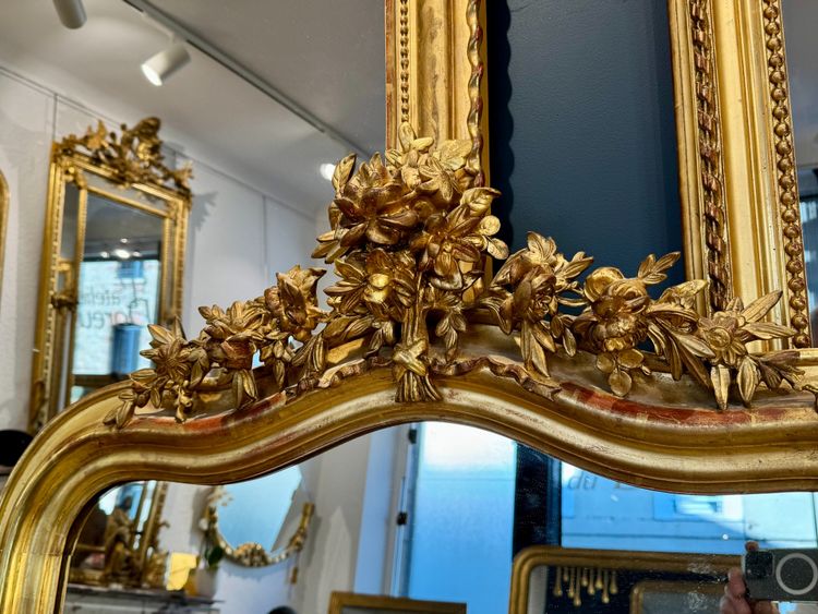 Louis Philippe mirror with pediment Ref. 613/ 100x162