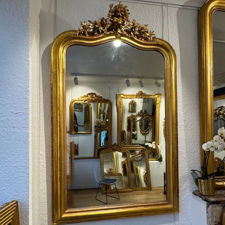 Louis Philippe mirror with pediment Ref. 613/ 100x162
