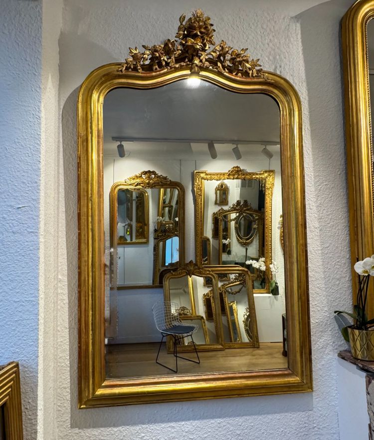 Louis Philippe mirror with pediment Ref. 613/ 100x162