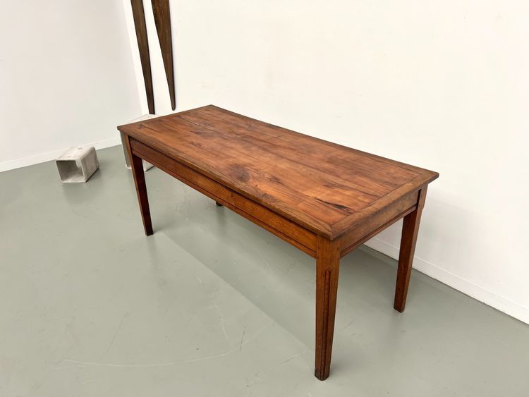 Fully restored 1950s oak and cherry table