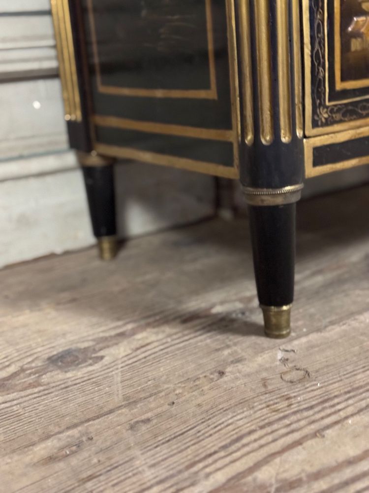 Paire De Semainiers Louis XVI En Laque Noire Et Or, XVIIIème Siècle