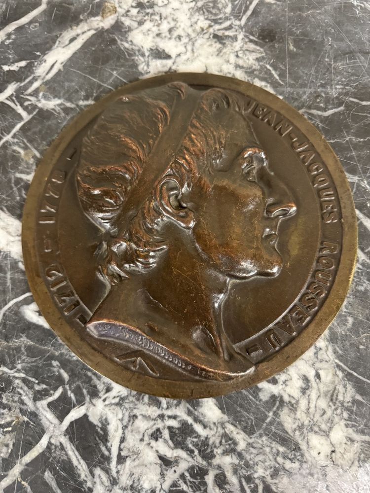 Paire De Médaillons En Bronze, Rouget De Lille Et J.j Rousseau