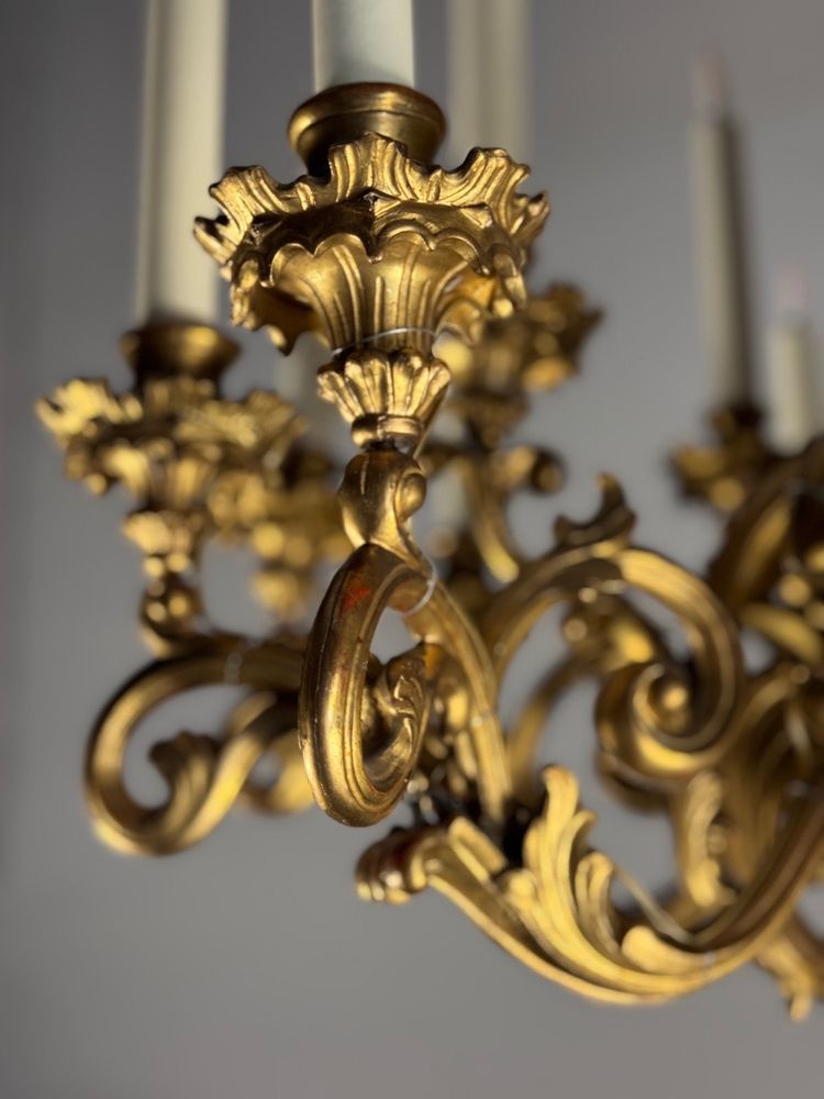 Lustre En Bois Sculpté Et Doré, 18 Bras De Lumière, Italie Vers 1880