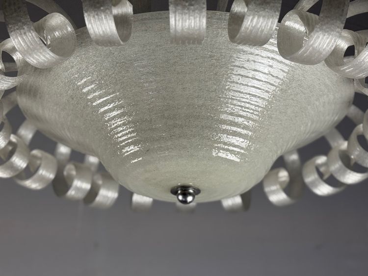 Venetian chandelier in iridescent white Murano glass, circa 1930