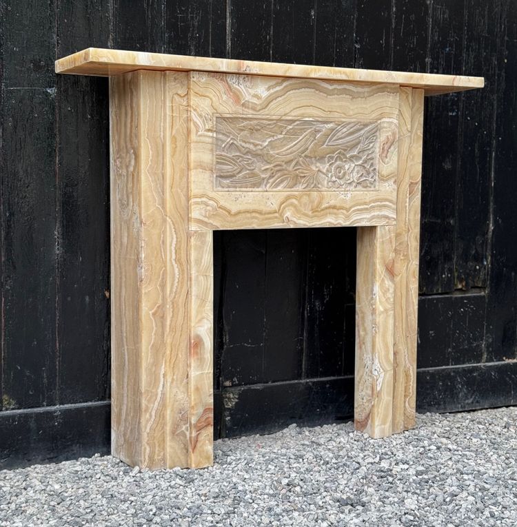 Art Deco fireplace in beige onyx, circa 1920