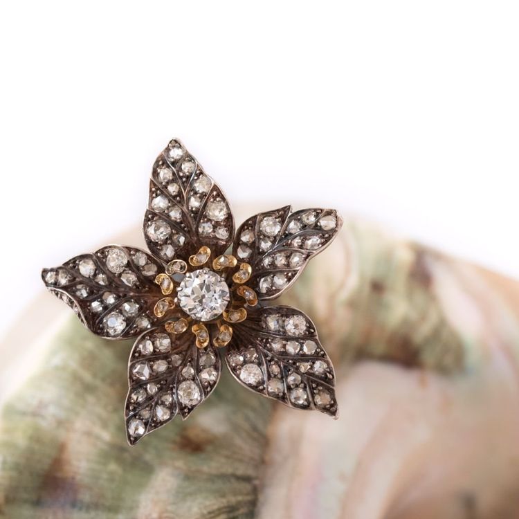 Pendentif Ancien Fleur Diamants