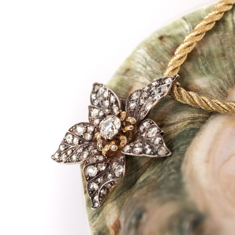 Pendentif Ancien Fleur Diamants