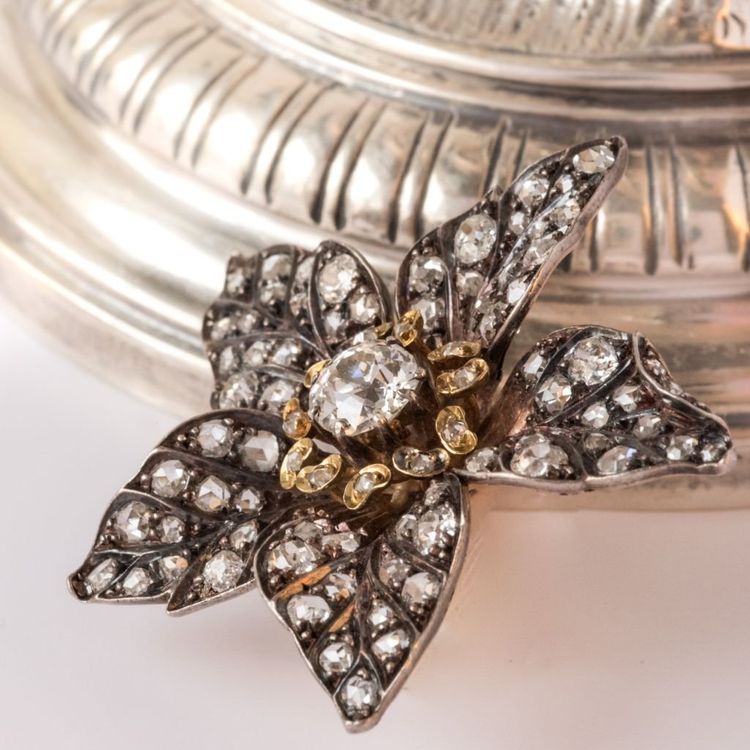 Pendentif Ancien Fleur Diamants