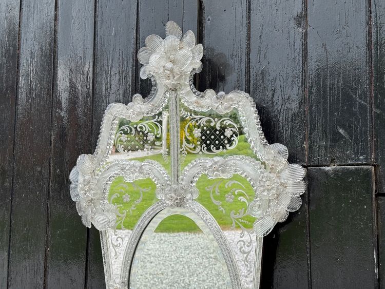 Specchio veneziano in vetro di Murano incolore, circa 1940