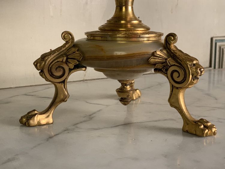 Onyx and gilt bronze cup, late 19th century