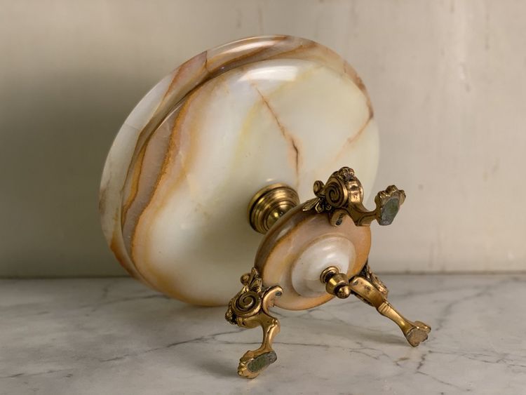 Onyx and gilt bronze cup, late 19th century
