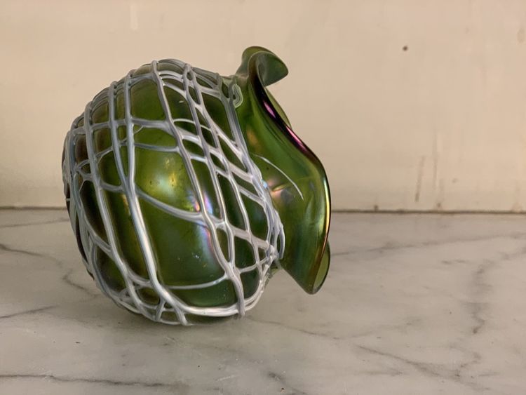 Ciotola o vaso in vetro colorato, Loetz o Palm Koenig