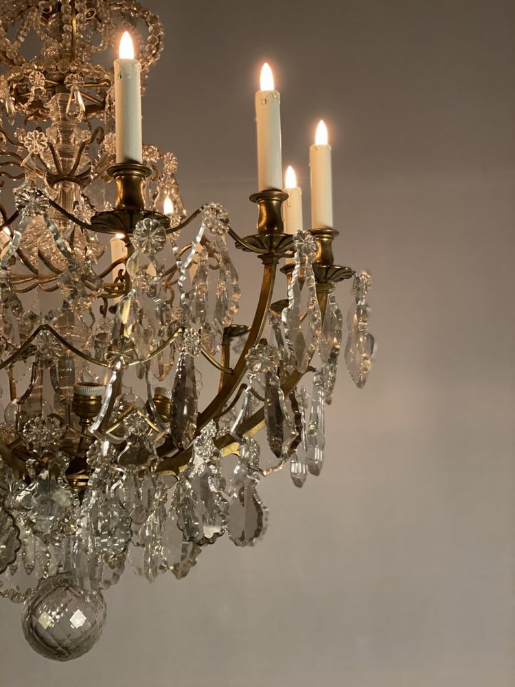 Chandelier Adorned with Cut Crystal Pendants