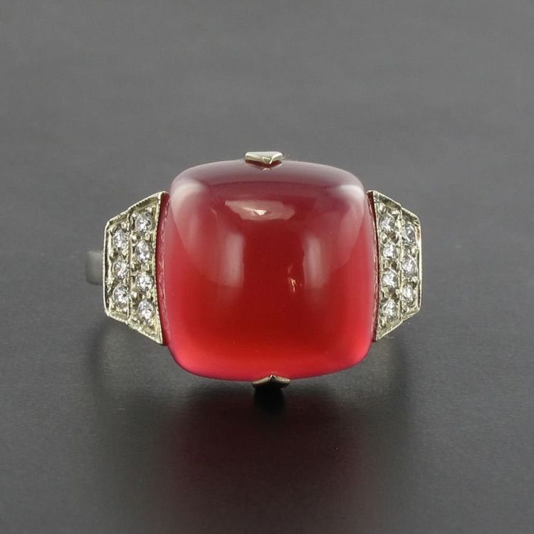 Ring Chalcedon Zuckerhut Und Diamanten