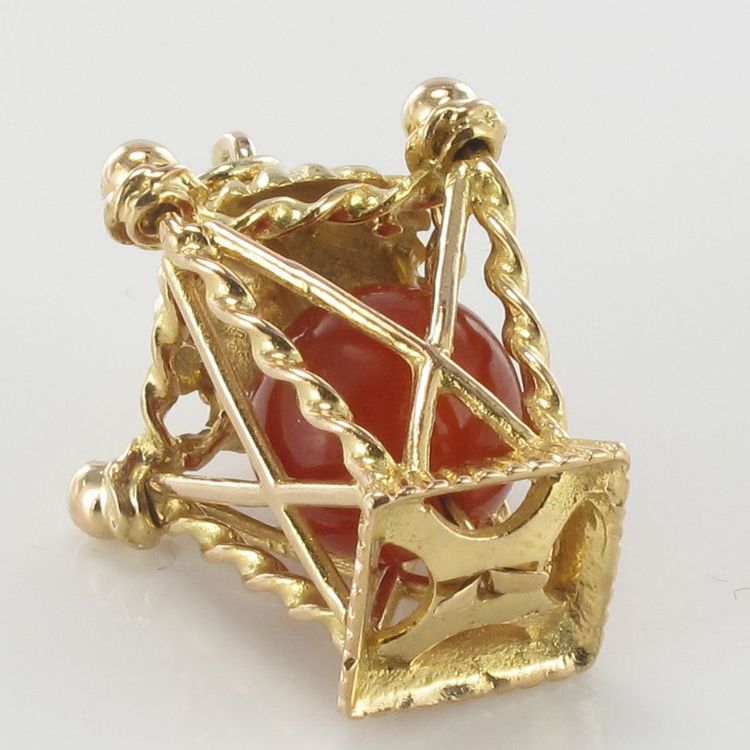 Pendentif Or Pagode Cornaline