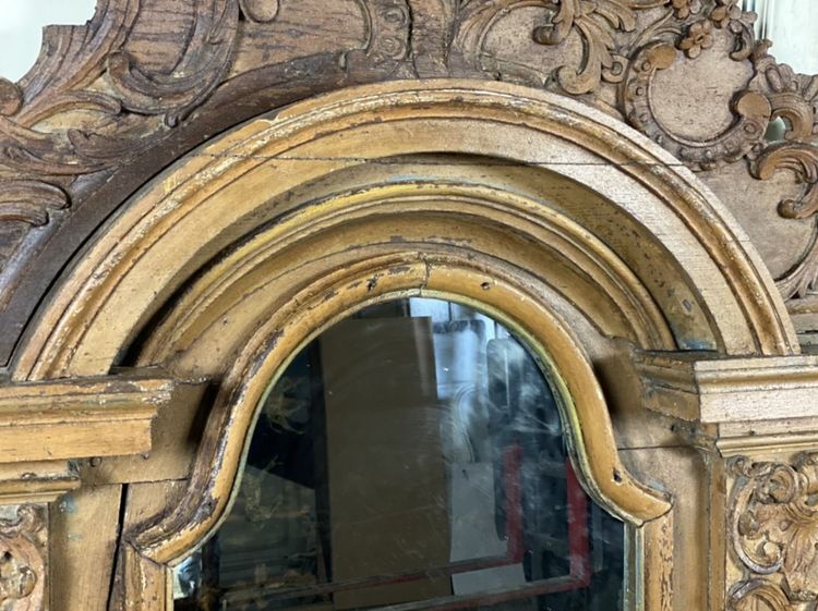 Miroir En Bois Sculpté Peint , XVIIIème Siècle