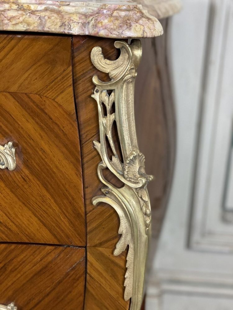 Cassettiera in stile Luigi XV del 1930 circa