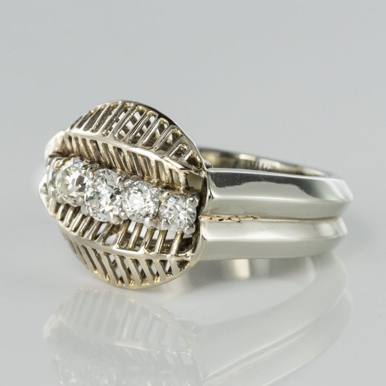 Vintage White Gold Diamonds Ring
