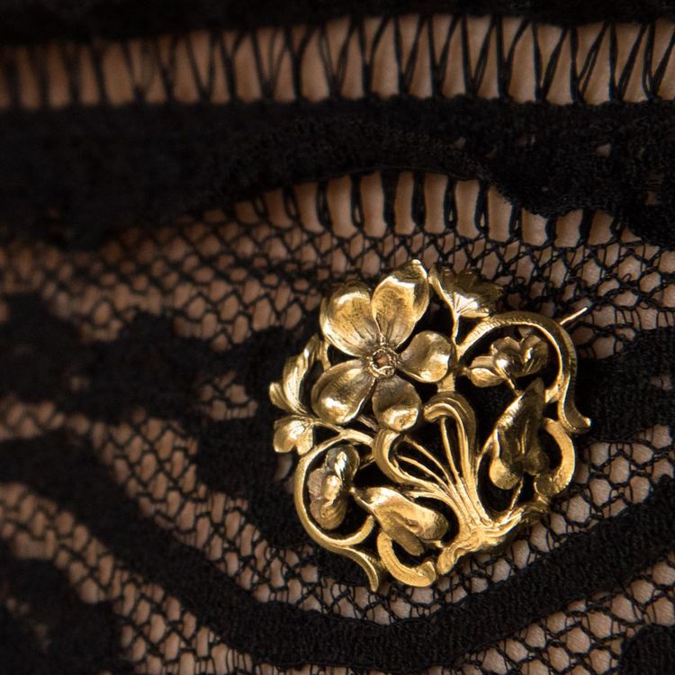 Antike Brosche Jugendstil Gold