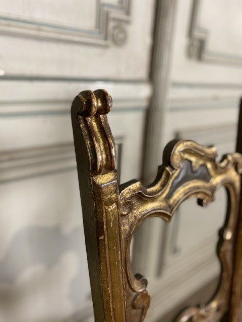 Suite De 12 Chaises En Bois Sculpté, Italie