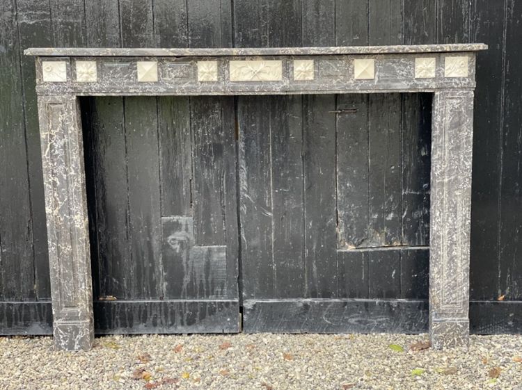 Cheminée De Style  Louis XVI En Marbre Gris Saint Anne Et Blanc De Carrare