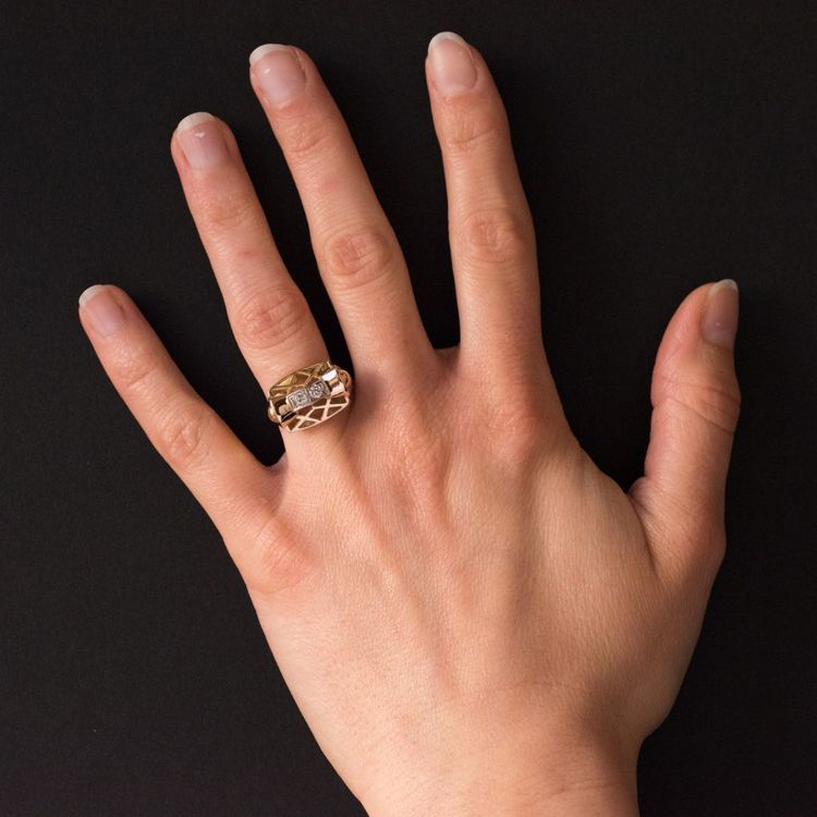 Anello con diamante retrò